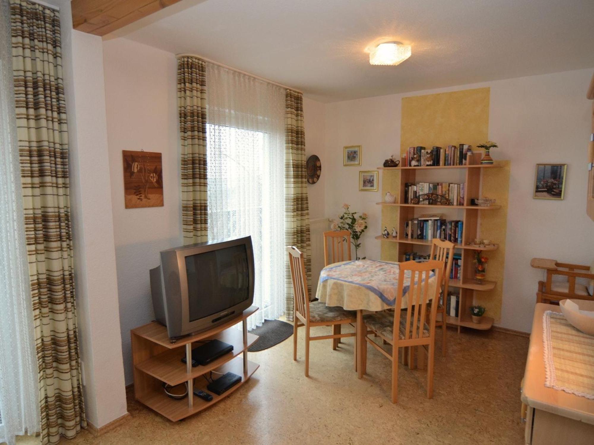 Nice Holiday Home Near Ski Area 梅德巴赫 外观 照片